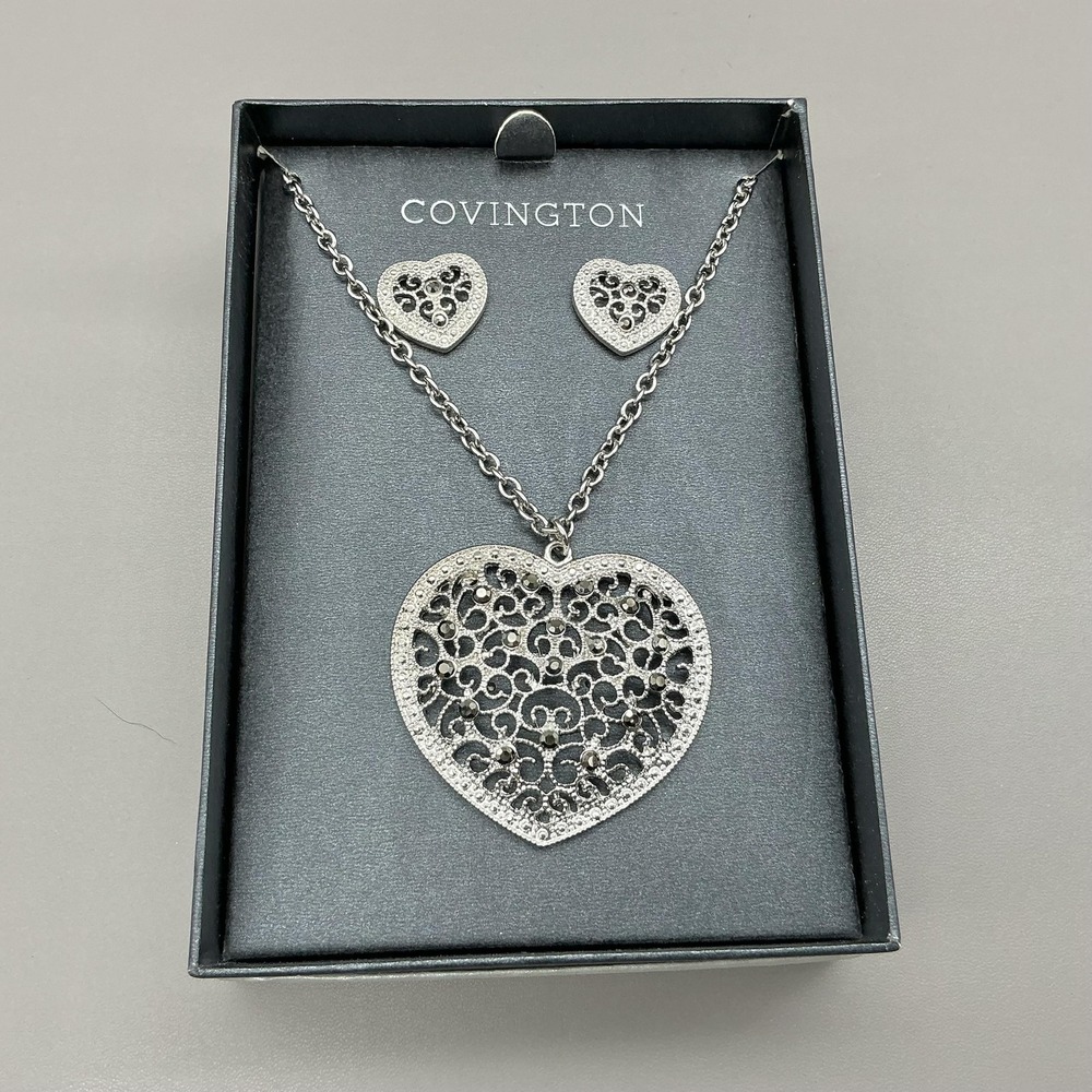 Covington Necklace Earrings Set Silver Tone Gray Crystal Heart Womens Jewelry